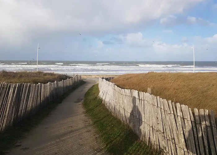 Cabourg Emeraude 2 Etoiles Plage Et Thalasso 100M Parking Gratuit