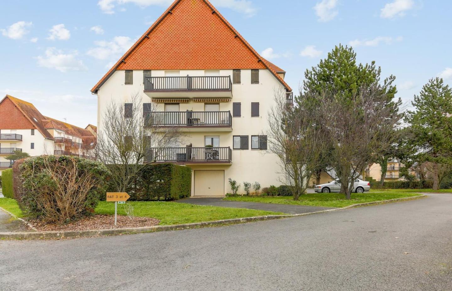 Appartamento Emeraude 2 Etoiles Et Thalasso 100m Parking Gratuit Cabourg